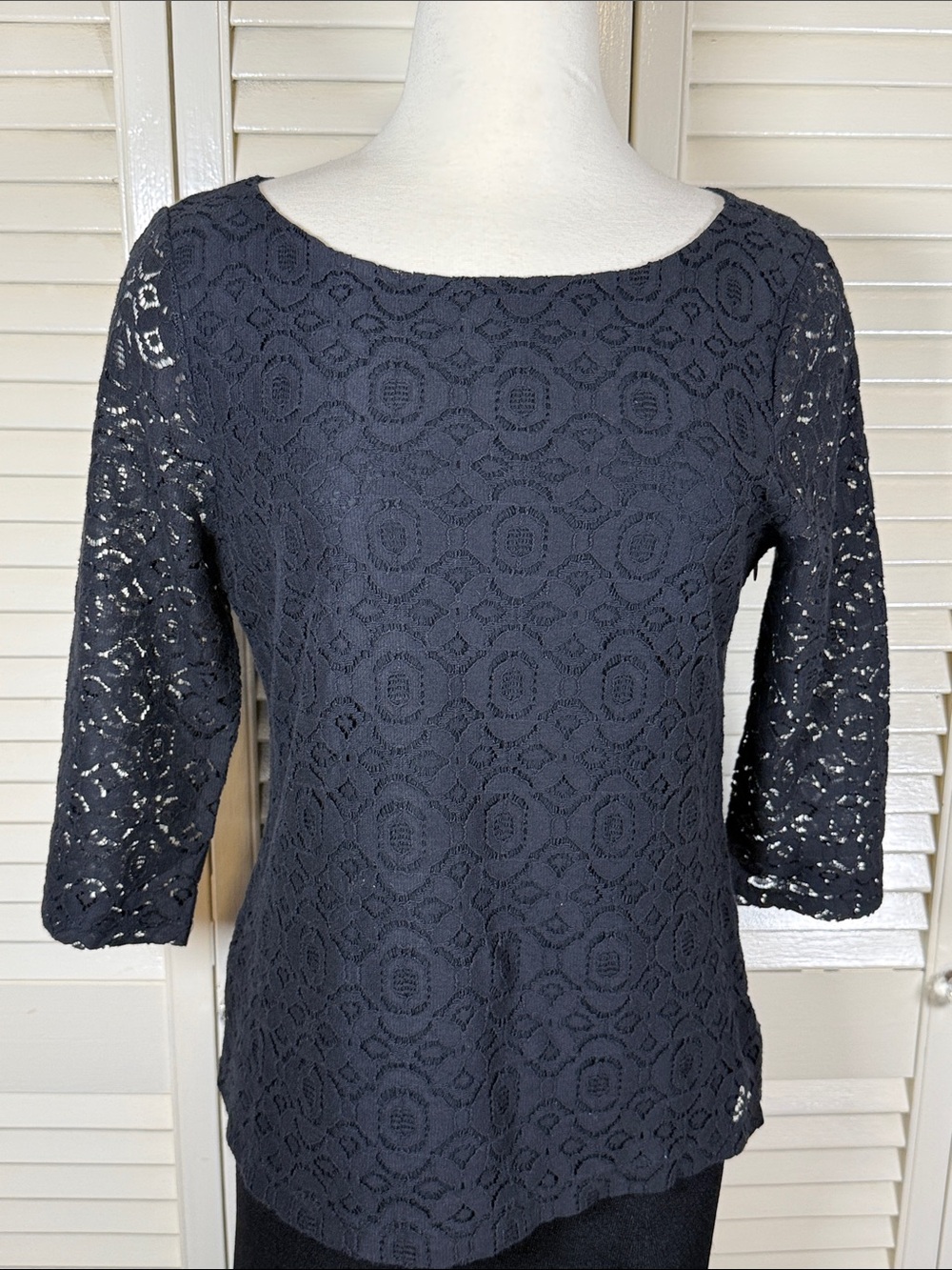 Banana Republic Black Geometric Lace 3/4 Sleeve Side Zip Blouse 12